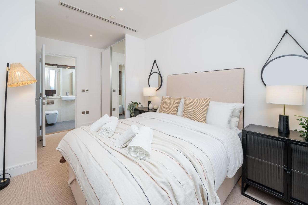 Luxurious Spacious 2Bed Suites Skyline River Views By Canary Wharf Лондон Екстериор снимка